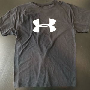 Youth under armour T-shirt